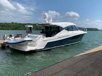 53' Tiara Yachts 2020